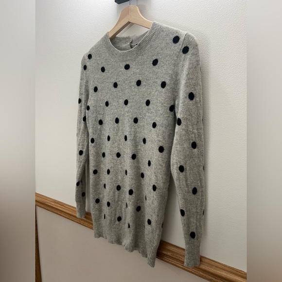 EUC J Crew 100% Cashmere Gray Black Polka Dot Sweater Size Small - Picture 3 of 8